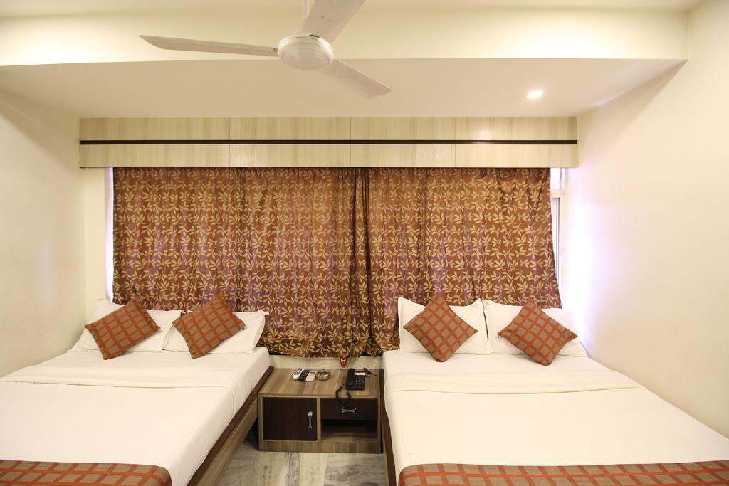 Hotel Oc Residency Mumbai  Buitenkant foto
